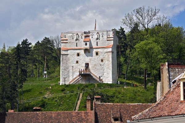 TURNUL ALB BRASOV CAZARE CASA TIMAR